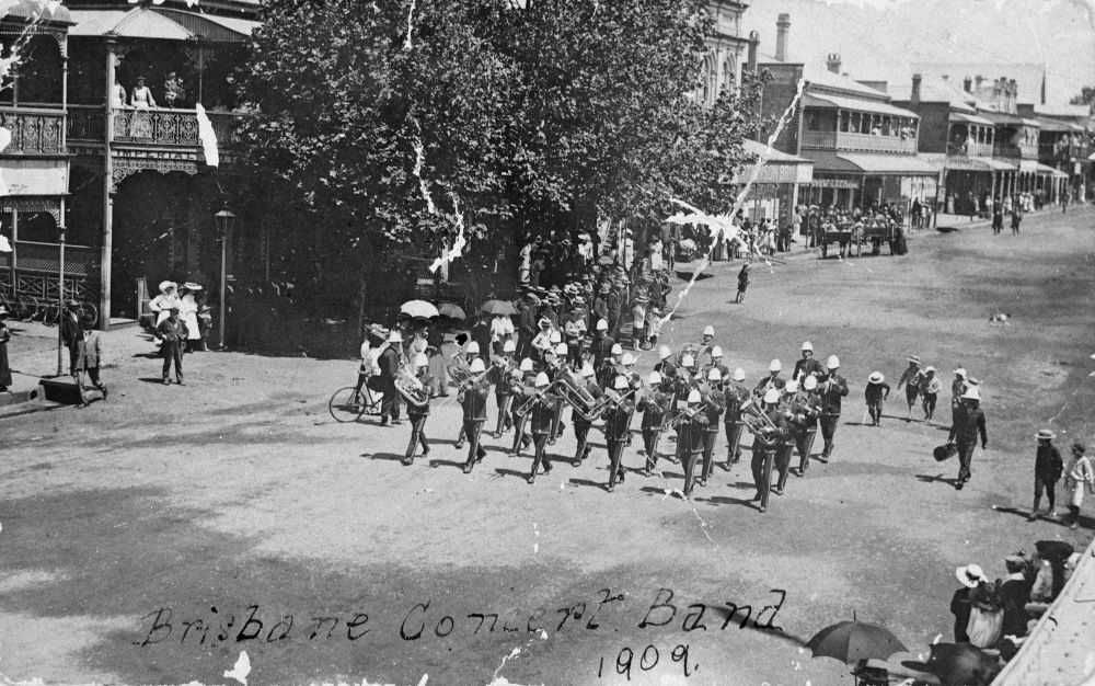 Brisbane Municipal Concert Band marching in Brisbane, Queensland, 1909