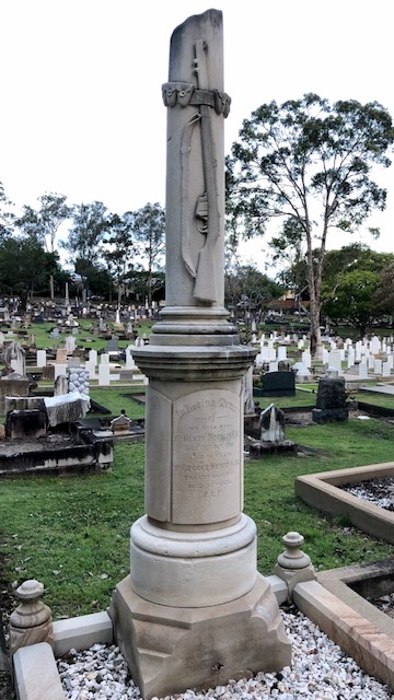 A broken column headstone can represent a life cut short.