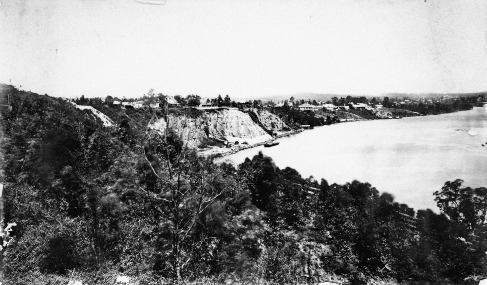 View of the Kangaroo Point cliffs, Brisbane, ca. 1890