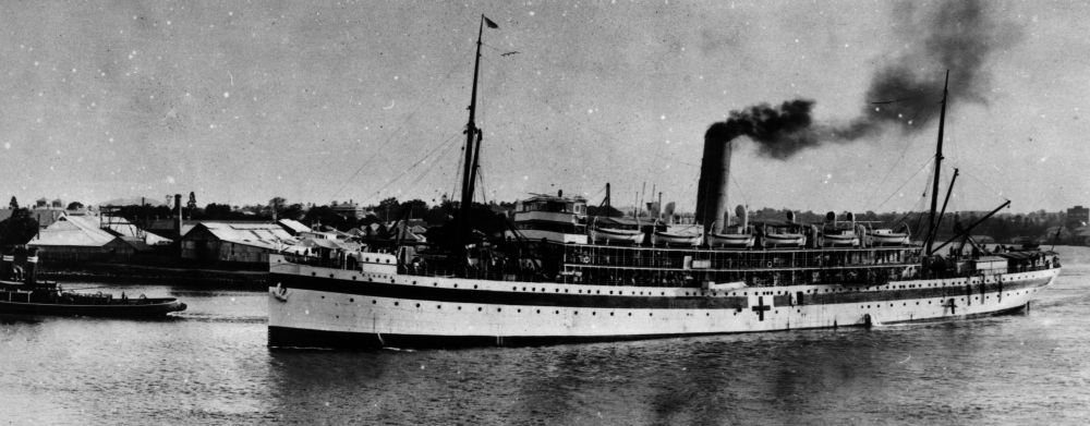 Hospital ship Kyarra, leaving port in Brisbane, 1916