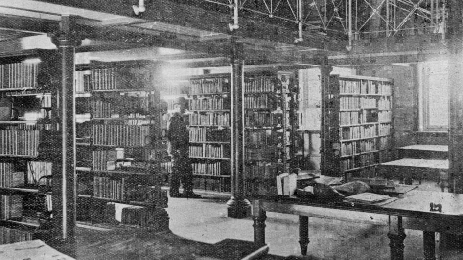 State Library of Queensland's reading room, Brisbane, 1902